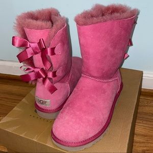 Pink Bailey Bow Ugg Boots Size 7